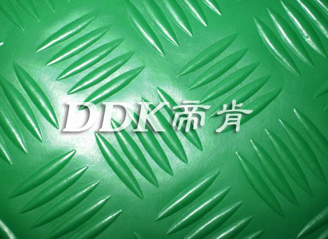 �b��܇�g����