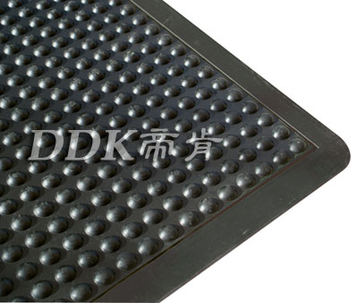 �µ���������