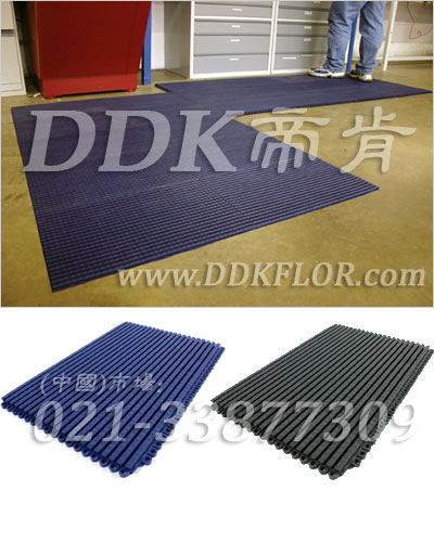 �{ɫ_�ߵ������ذ���b