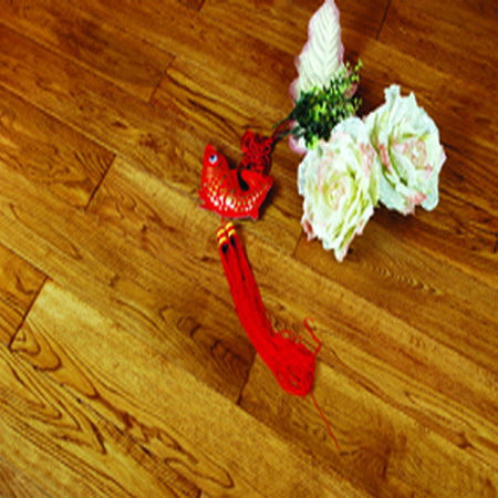 復合地板用什么膠能和木頭粘在一起？