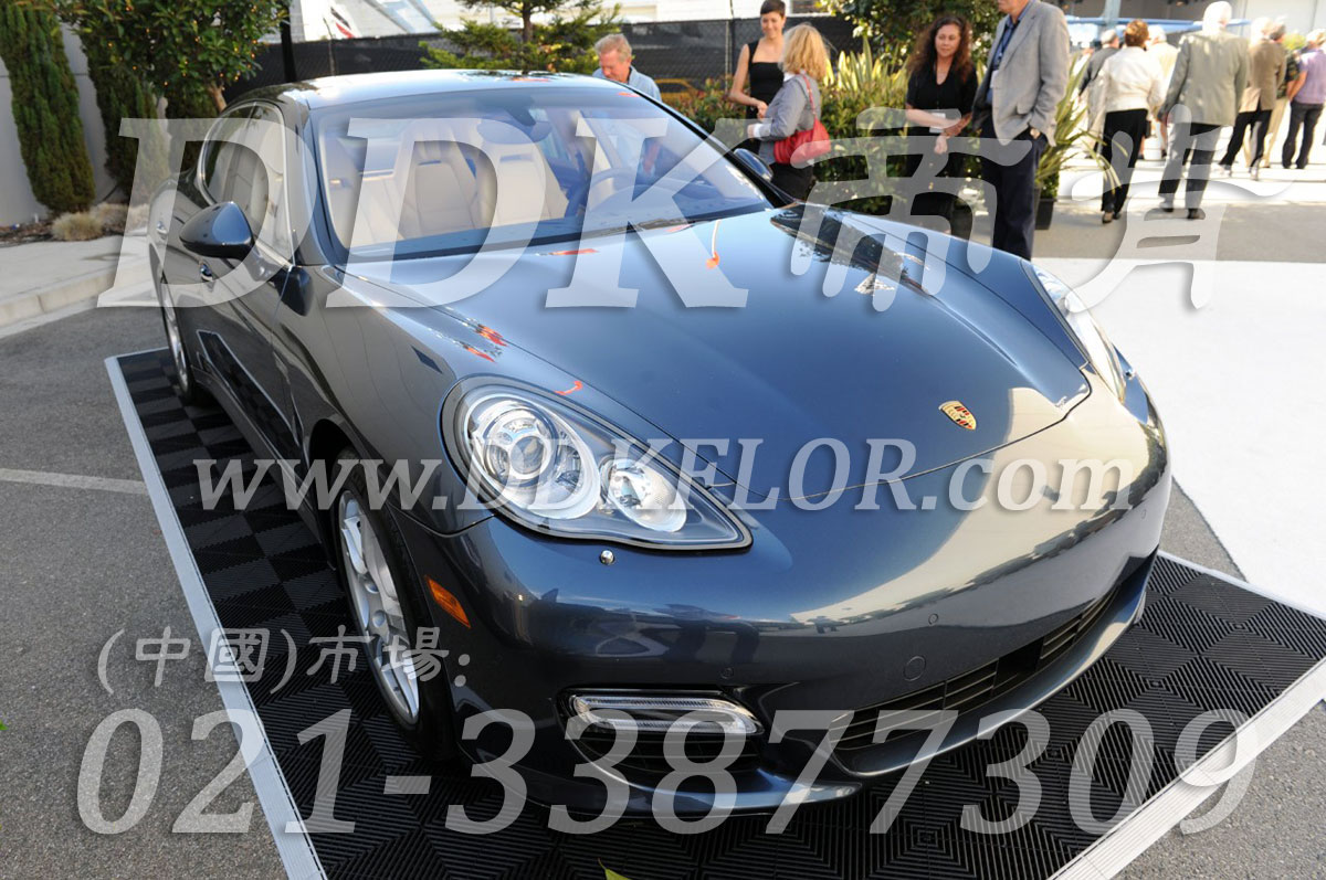 ��ɫ��߅�������U��ʽ��܇չ�|��2��