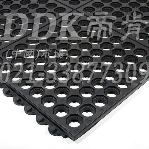 90×90cm疏水型防滑地墊 工業(yè)防站立疲勞墊 商用廚房地墊防水防油有彈性 90×90cm疏水型防滑地墊 工業(yè)防站立疲勞墊 商用廚房地墊防水防油有彈性,工業(yè)抗疲勞地墊,工業(yè)抗疲勞防滑墊,抗疲勞腳墊,抗疲勞地毯,抗疲勞墊,疏水型抗疲勞地墊,經(jīng)濟(jì)型抗疲勞地墊,耐用型抗疲勞地墊,防疲勞地墊,防疲勞地毯,防疲勞地膠,防疲勞墊,防疲勞腳墊,餐廳廚房專用地毯,廚房地墊,廚房地毯,廚房地膠,廚房橡膠墊,廚房疏水材料,廚房防滑地墊,廚房防滑地毯,廚房防滑墊,多孔橡膠墊,多孔防滑地墊,室外鏤空拼裝地板,鏤空地膠,鏤空防滑地墊,帶孔防滑墊,排水地墊,排水防滑墊,疏水墊,疏水性材料,漏水地膠,漏水地墊,疏水地毯,疏水地膠,疏水地墊,疏水防滑墊,疏水防滑地墊,透水地墊,防水墊,防水地墊,防水地毯,防水防滑墊,防滑隔水墊,隔水材料,隔水地墊,隔水地板,防水地膠墊,衛(wèi)生間地板隔水墊,衛(wèi)生間防水地墊,衛(wèi)生間防水墊