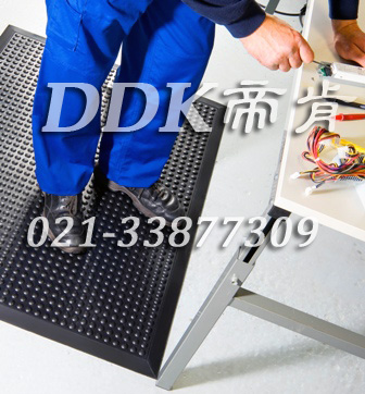 電子組裝車間地面防滑用工人站立防疲勞安全地墊圖例_多密度止滑點表面的安全地墊樣板圖片,帝肯(DDK)_FX510（Ergo|無限）效果圖，工業抗疲勞地墊,工業抗疲勞防滑墊,抗疲勞墊,抗疲勞腳墊,經濟型抗疲勞地墊,防疲勞地墊,防疲勞腳墊,防疲勞墊,防疲勞地膠