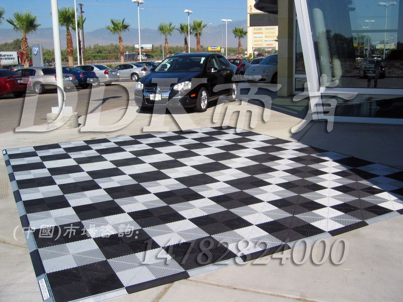 水泥地防滑疏水專業地墊,適用于各類門店外部,水泥地表面等樣板圖片,帝肯(DDK)_8100_900(大門入口防滑墊)效果圖 水泥地防滑疏水專業地墊,適用于各類門店外部,水泥地表面等樣板圖片,帝肯(DDK)_8100_900(大門入口防滑墊)效果圖,入口防滑墊,入口防水地墊,地面防滑墊,防滑門墊,室外防滑地墊