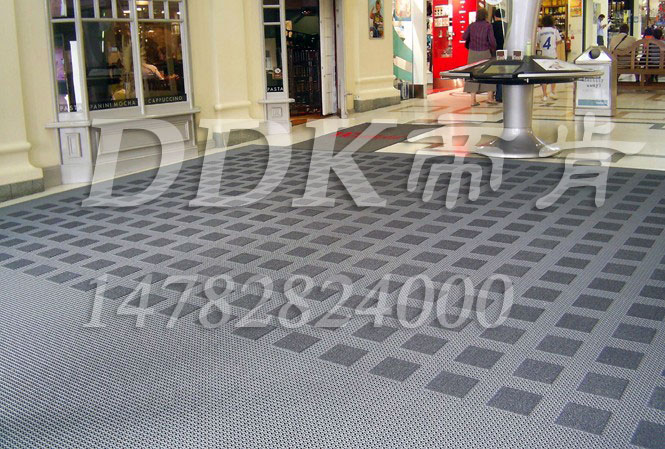【商店門口鋪的墊子叫什么】商店入口防滑墊樣板圖片,帝肯(DDK)_3MD9300(曼達)效果圖,pvc拼接式除塵墊 【商店門口鋪的墊子叫什么】商店入口防滑墊樣板圖片,帝肯(DDK)_3MD9300(曼達)效果圖,pvc拼接式除塵墊,三合一防塵地墊,三合一防塵墊,三合一除塵墊,入口防塵地墊,刮泥除塵地墊,吸水吸塵地墊,門口防塵地毯,門口防塵地墊,門口腳踏墊,門口腳墊,門口地面除塵刷,門廳除塵地墊,門廳腳墊,門廳地墊,門前腳墊,門前毯,門前墊,門前地墊,門廳地毯,門口地墊,門口地毯,防塵地墊,防塵防滑地墊,防塵防污地墊,防塵門墊,防塵墊,門口除塵地墊,門墊,門口防滑墊,門口防滑地膠,門口防滑地墊,門口防塵墊,門墊地毯,門墊地墊,防塵地毯,防塵地膠墊,除塵地墊,防滑除塵地墊,除塵地毯,除塵地膠,除塵門墊,除塵腳墊,除塵墊,刮泥地墊,刮泥門墊