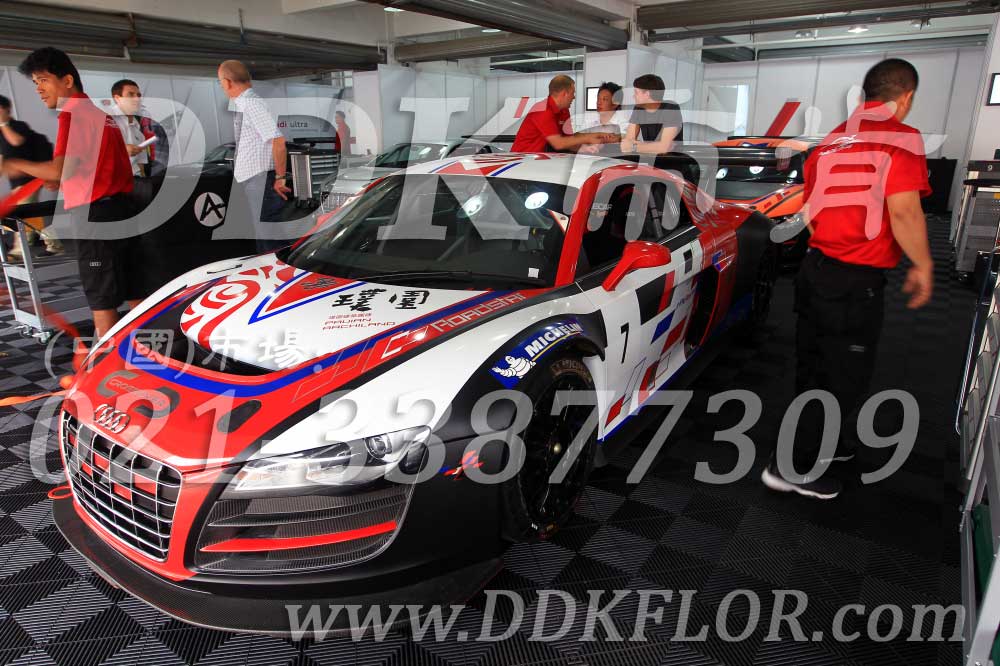 32米其林車隊賽事維護房地面專用地板材料樣板圖片,帝肯(DDK)_8100_6008(賽車P房帳篷地板)效果圖 32米其林車隊賽事維護房地面專用地板材料樣板圖片,帝肯(DDK)_8100_6008(賽車P房帳篷地板)效果圖,帳篷地膠