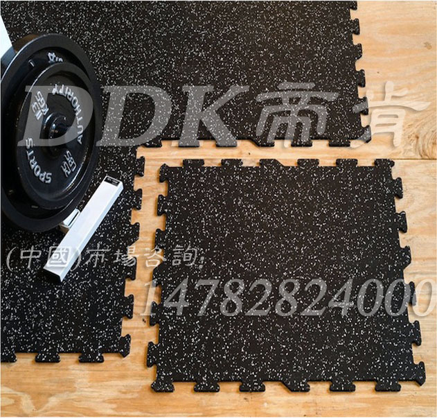 【啞鈴地墊/啞鈴地毯】拼裝式啞鈴地墊地毯樣板圖片,帝肯(DDK)_S3020_P500(Niki|耐柯)效果圖 【啞鈴地墊/啞鈴地毯】拼裝式啞鈴地墊地毯樣板圖片,帝肯(DDK)_S3020_P500(Niki|耐柯)效果圖,自由力量區地膠,健身房防震地墊
