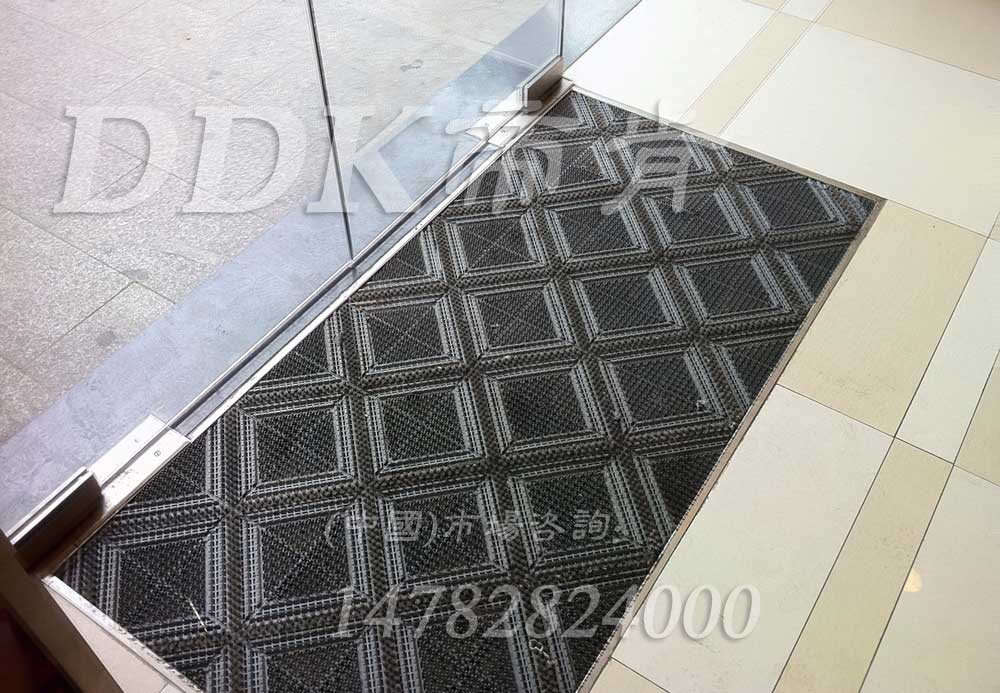 室內外出入口防滑墊全草尖灰色 酒店商場進門大門刮泥地墊 塑料除塵腳墊 室內外出入口防滑墊全草尖灰色 酒店商場進門大門刮泥地墊 塑料除塵腳墊,三合一防塵地墊,三合一門墊,三合一門口毯,三合一模塊地墊,三合一地墊,三合一地架,三合一防塵墊,三合一除塵墊