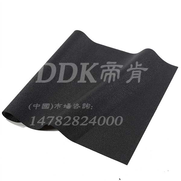 屠宰車間防滑地毯 黑色砂礫防滑墊，食品車間地板,防滑防油地毯,防油地墊,防污地毯,塑料橡膠地毯,安全橡膠地墊,工廠用橡膠地墊,橡膠地毯,橡膠防滑地毯,橡膠防滑墊,車間橡膠墊,耐油橡膠墊,耐油橡膠地墊,防滑橡膠地墊,防滑橡膠墊